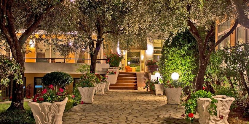 Hotel Saint Nicholas – Gouvia, Corfu Hotel Saint Nicholas - Gouvia, Corfu