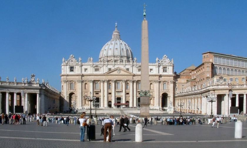 Vatican - Piata San Pietro